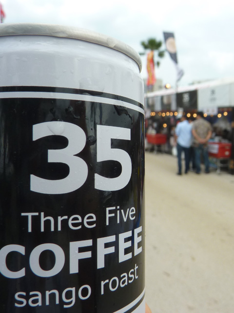 ３５コーヒー缶