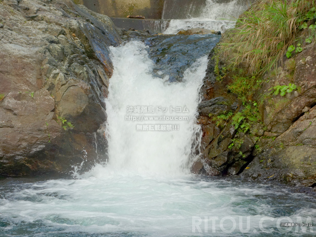 奄美大島の轟の滝/降り口