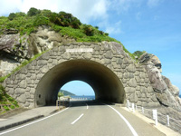 かがんばなトンネル/龍の眼・ドラゴンアイ/県道81号線シーサイドロード