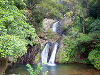 奄美大島「アランガチの滝」
