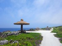 北大東島の沖縄海/沖縄最東端之碑/真黒岬 - 休憩所的なものもありますが人気が無い