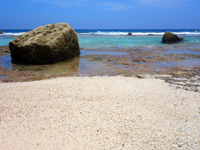北大東島の沖縄海/沖縄最東端之碑/真黒岬 - 潮が引く時間なら小さな砂浜もあるかも？