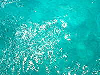 水納島の水納島の海の色 - 船にお乗りの際は是非海の色を見ましょう