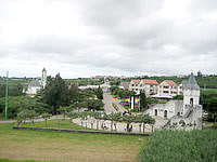 宮古島のうえのドイツ文化村/博愛記念館/ビアファス - 博愛記念館から広場を見下ろす