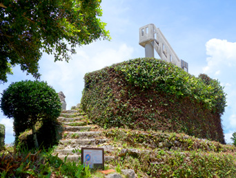 竹富島のなごみの塔