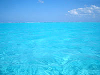 与論島の百合ヶ浜の海の色 - この青色は是非実際に見て欲しい