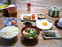 加計呂麻島の民宿はまゆう(閉館・現在お食事処もっか/Mocca) - 朝食はこんな感じ
