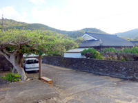 加計呂麻島の貸別荘 芳天 - 西阿室集落奥の海側にある和風の一軒家