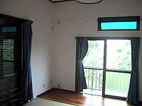 黒島の民宿くろしま - 部屋は天井が高くとてもキレイ - 部屋は天井が高くとてもキレイ